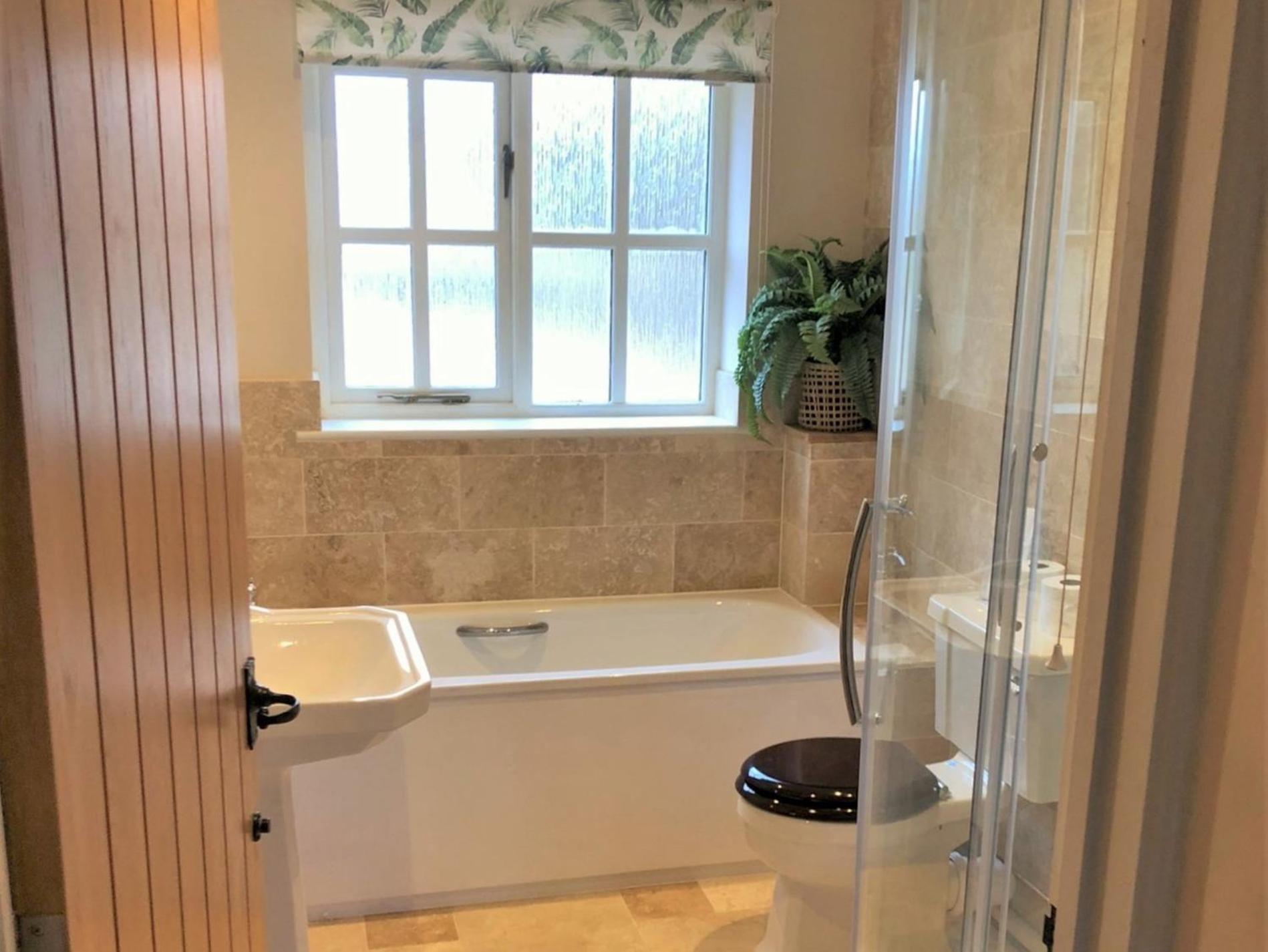 2 Bed In Dorchester 75243 Frampton  Экстерьер фото