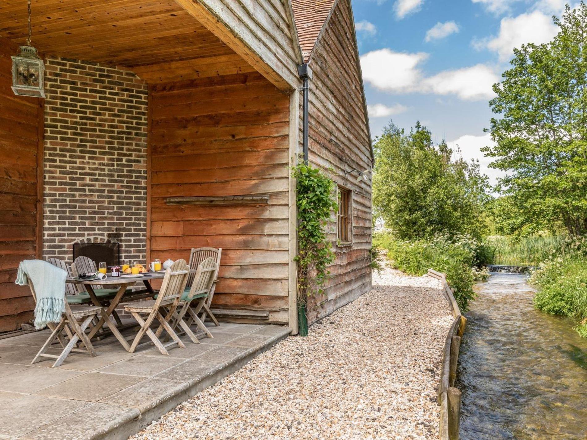 2 Bed In Dorchester 75243 Frampton  Экстерьер фото